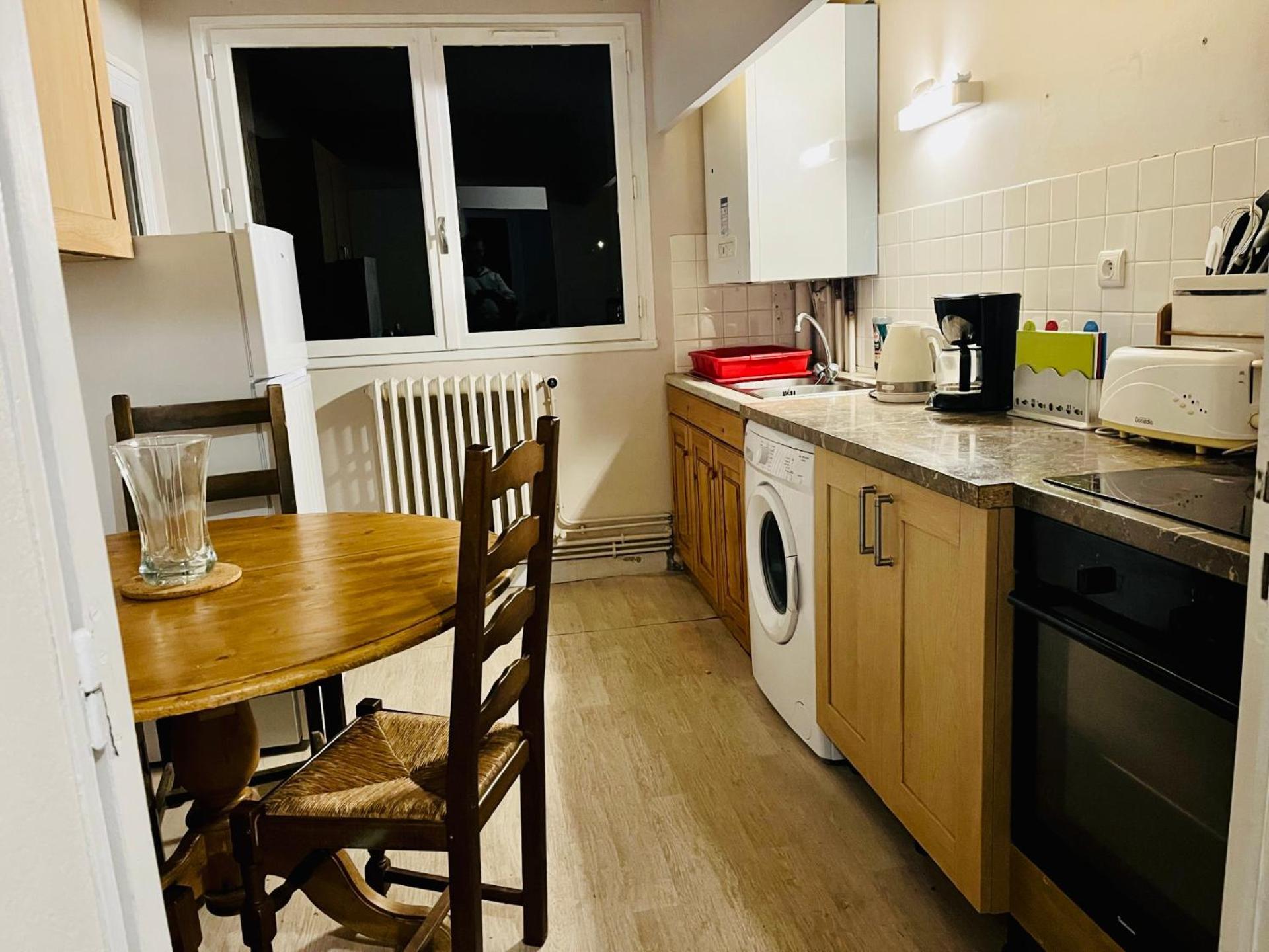 Mountain View 2 Bedroom Apartment Saint Beat Lez Dış mekan fotoğraf